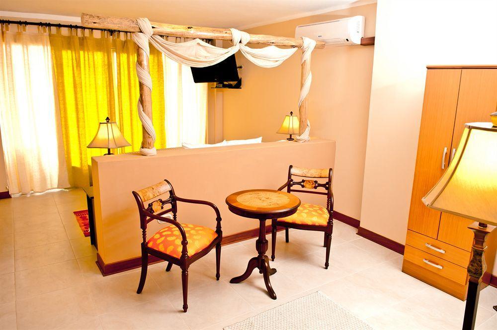 Hotel Costa Azul ซอร์รีโตส ภายนอก รูปภาพ